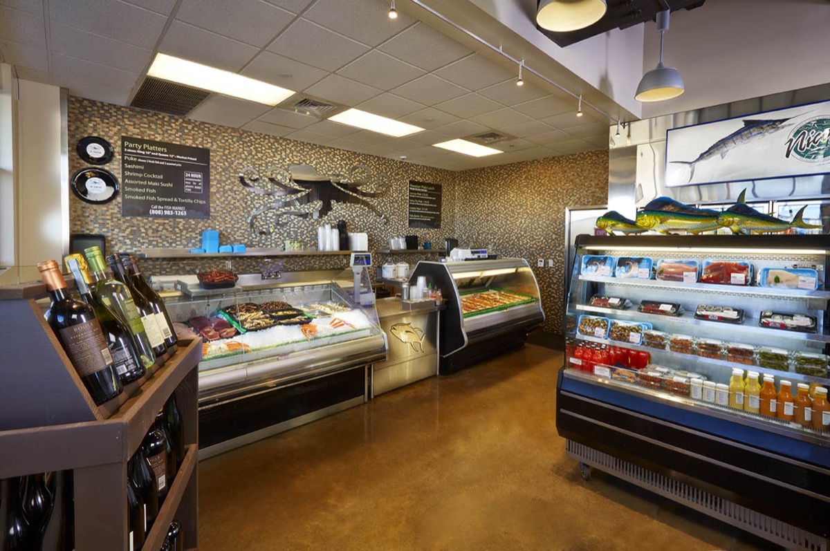 Nico's Pier 38 restaurant and fish market