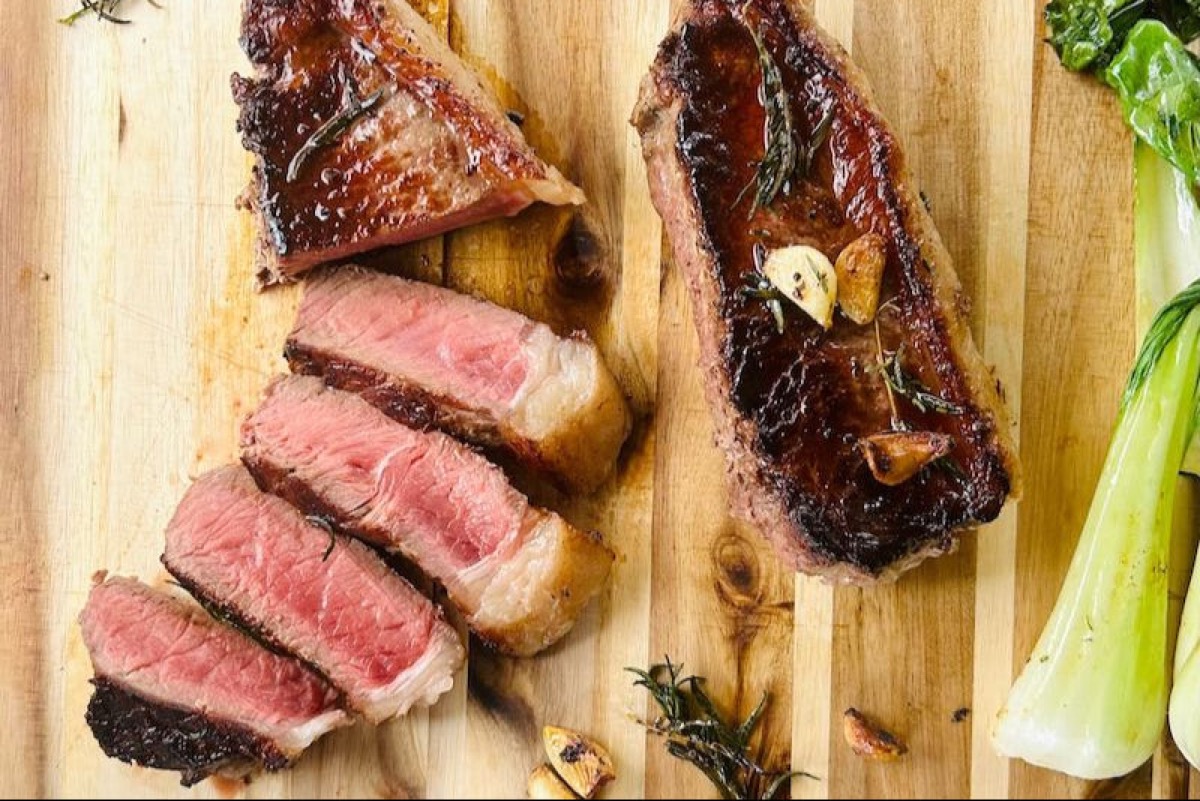 Local meats and produce from Farm Link Hawaii