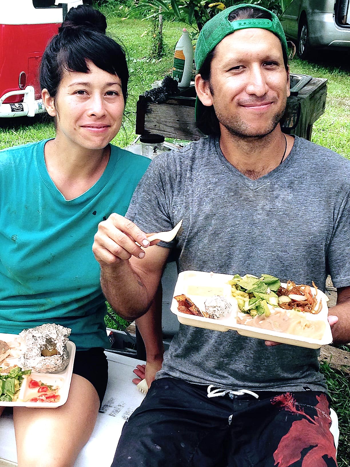 Hanale Bishop and Meghan Leialoha Au of Homestead Poi